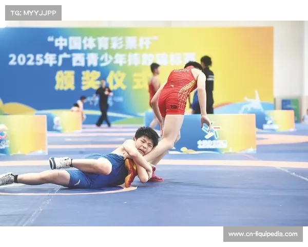 郑州市体校负责人谈摔跤项目发展：为青少年提供更多赛事机会