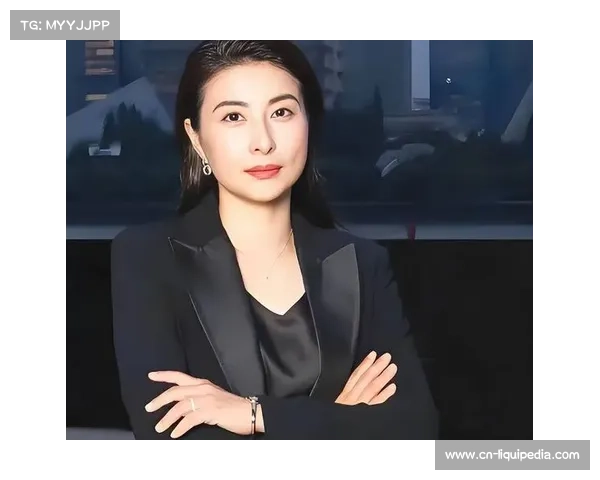 郭晶晶任国际泳联裁判,从跳水女皇到规则诠释者 郭晶晶任国际泳联裁判,从跳水女皇到规则诠释者